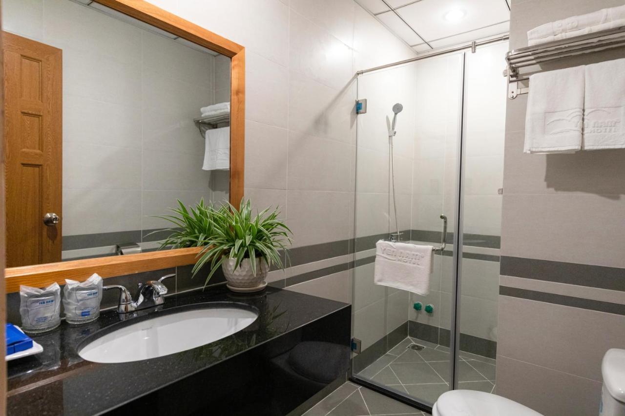 Yen Nam Hotel Hoang Van Thu Cidade de Ho Chi Minh Quarto foto